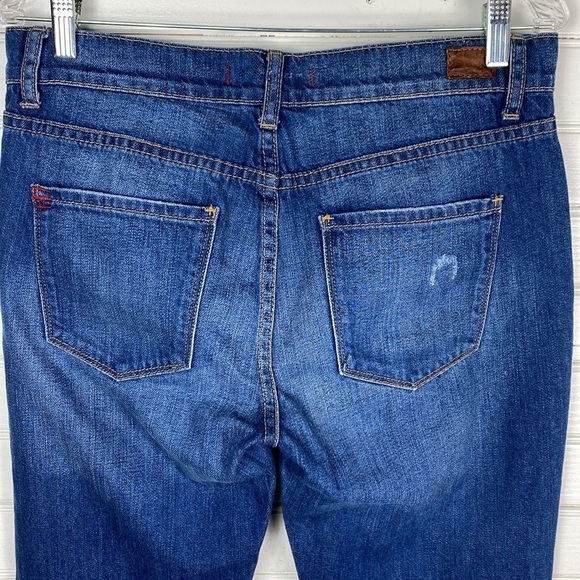 BDG Medium Wash Distressed Boyfriend Jeans Size 28 - Picture 3 of 5